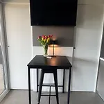 Sunny Stay - Mobile Home In A Campsite With A Pool, Few Steps From The Beach Apartment *
