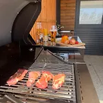 Sunny Stay - Mobile Home In A Campsite With A Pool, Few Steps From The Beach Apartment Pirovac