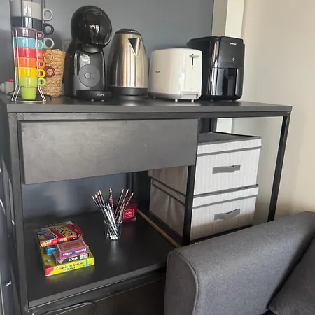 Sunny - Mobile 1 Minute From With Free Parking And Wifi! * Pirovac