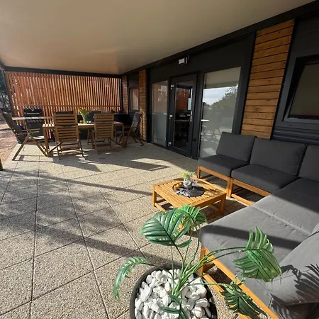 Sunny - Mobile 1 Minute From With Free Parking And Wifi! * Pirovac