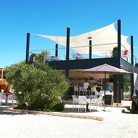 Sunny - Mobile 1 Minute From With Free Parking And Wifi! Pirovac