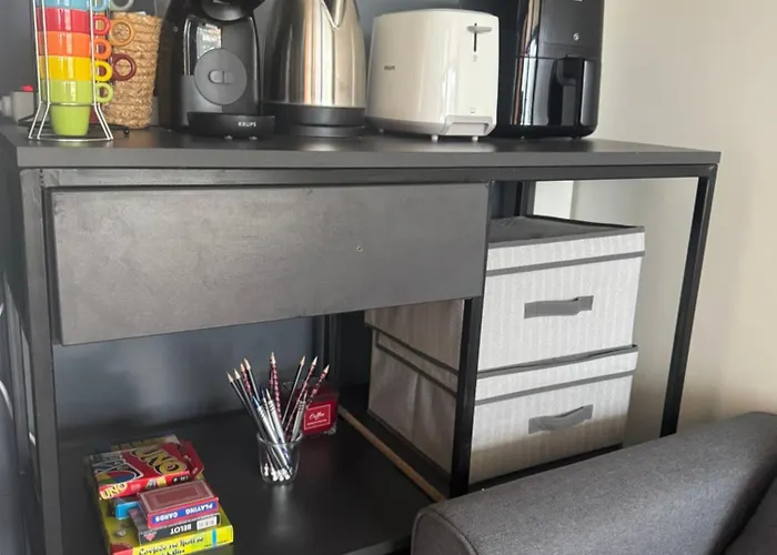 Sunny - Mobile 1 Minute From With Free Parking And Wifi! * ピロヴァッツ