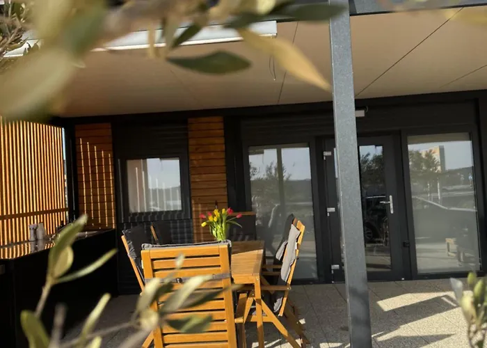 Sunny - Mobile 1 Minute From With Free Parking And Wifi! Apartmán Pirovac