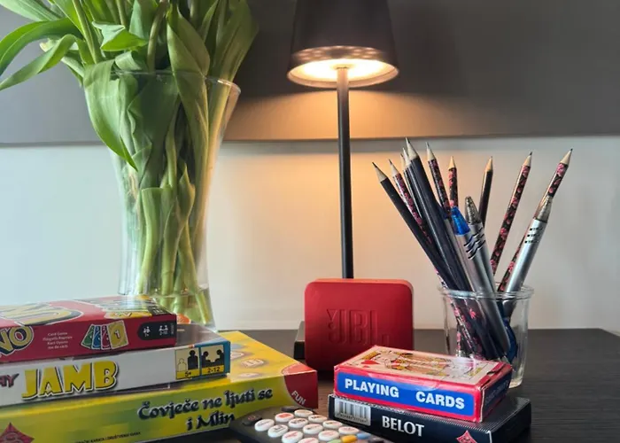 アパート Sunny - Mobile 1 Minute From With Free Parking And Wifi! ピロヴァッツ